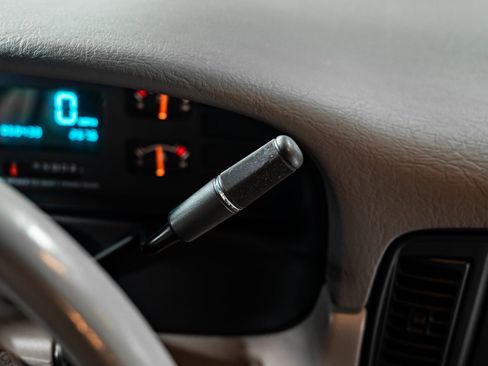 Used 1995 Chevrolet Impala SS image 20