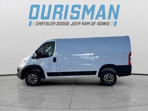 New 2025 RAM ProMaster 3500 w/ Quick Order Package 22G SLT image 8