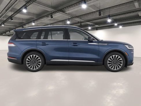 Used 2020 Lincoln Aviator Reserve w/ Equipment Group 201A AWD/4WD image 7
