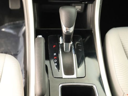 Used 2016 Honda Accord LX image 22