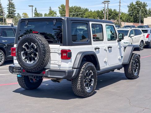 Used 2024 Jeep Wrangler Unlimited Rubicon 4xe AWD/4WD image 4
