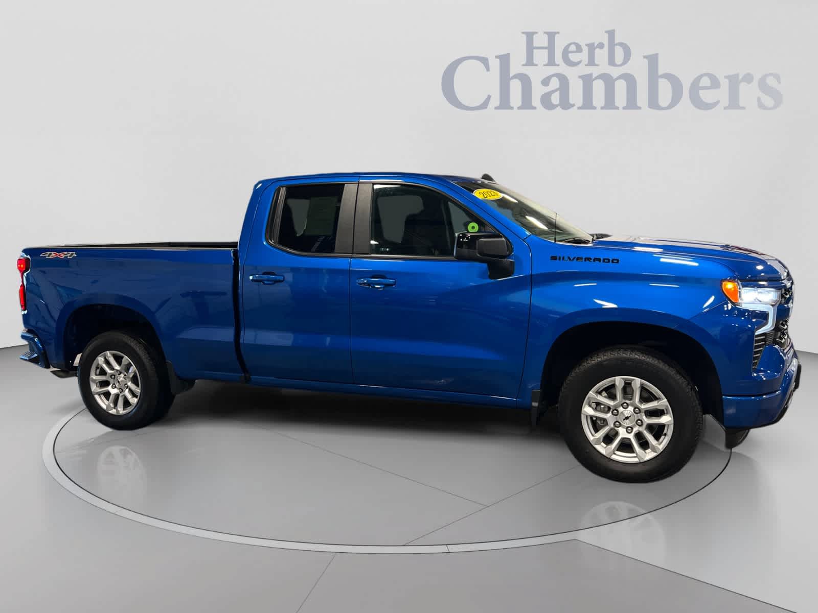Certified 2023 Chevrolet Silverado 1500 RST w/ LPO, Dark Essentials Package AWD/4WD image 5