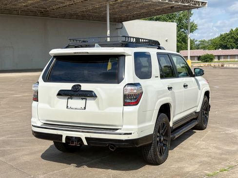 Used 2021 Toyota 4Runner Nightshade AWD/4WD image 17