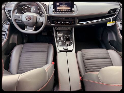 New 2026 Nissan Rogue SV AWD/4WD image 34
