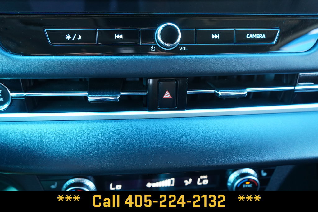Used 2025 Mitsubishi Outlander SE FWD image 38