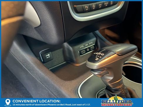 Used 2020 Dodge Durango SXT image 14