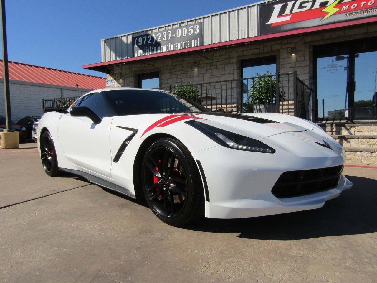 Used 2016 Chevrolet Corvette Stingray Coupe w/ 3LT Preferred Equipment Group RWD image 8