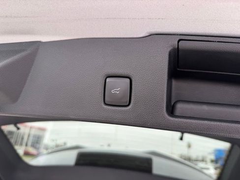 Used 2024 Ford Escape ST-Line FWD image 28