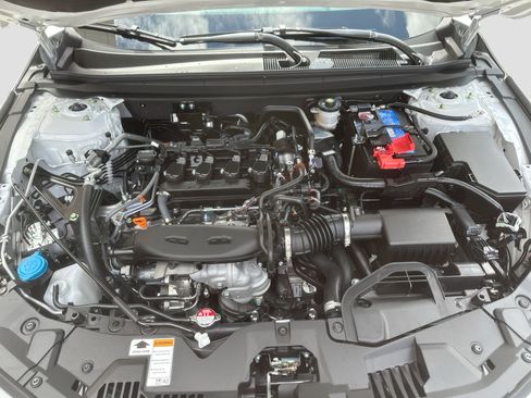 New 2025 Honda Accord SE image 24