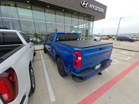 Used 2023 Chevrolet Silverado 1500 Custom w/ LPO, Dark Essentials Package RWD image 2