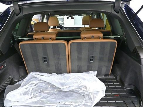 Used 2021 Audi Q7 2.0T Premium Plus w/ Executive Package image 16