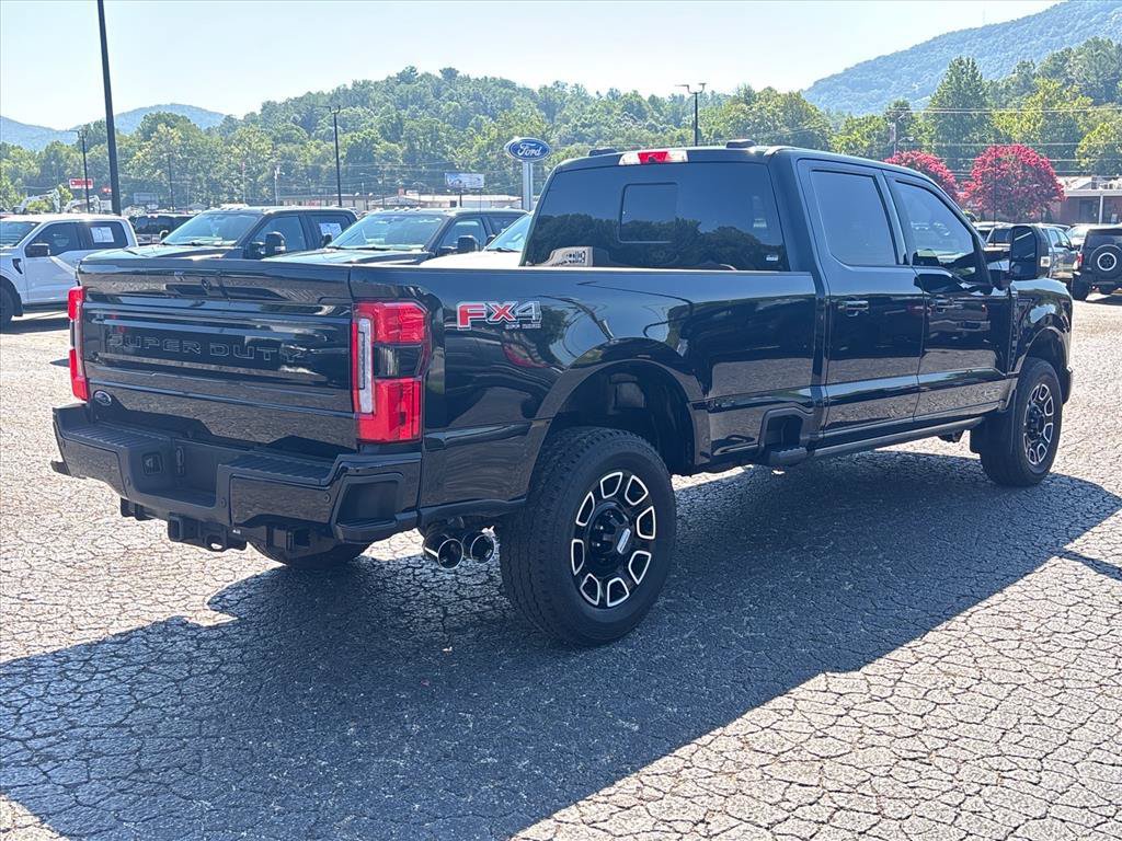 Certified 2025 Ford F250 Platinum AWD/4WD image 8