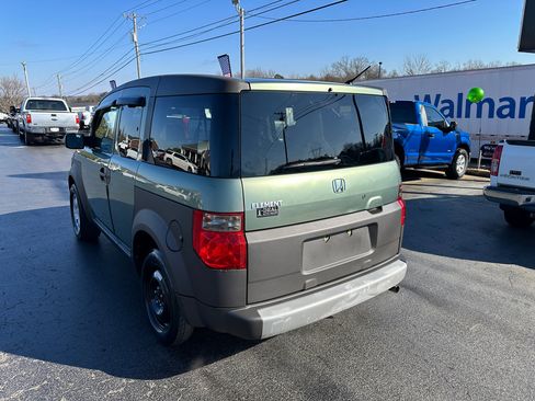 Used 2004 Honda Element EX image 2