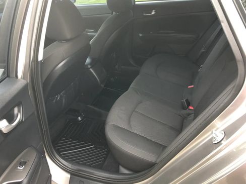 Used 2016 Kia Optima LX FWD image 10