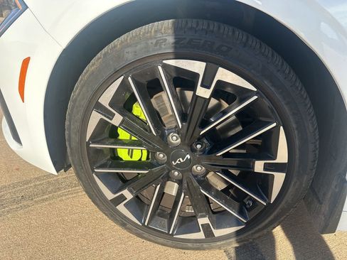 Used 2025 Kia K5 GT image 9