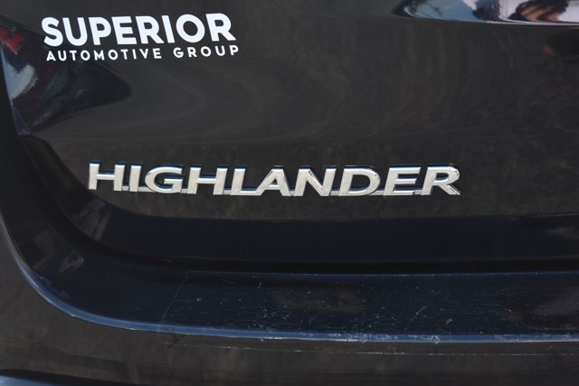 Used 2018 Toyota Highlander XLE FWD image 7