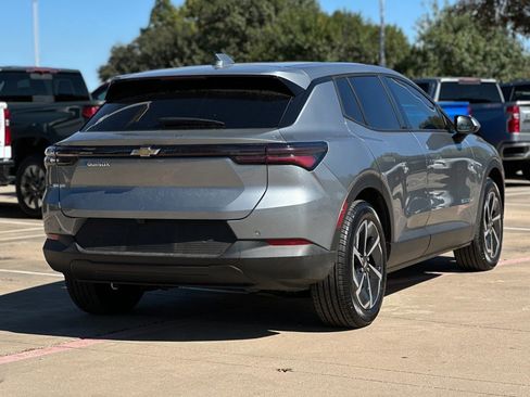 Used 2026 Chevrolet Equinox EV LT image 15