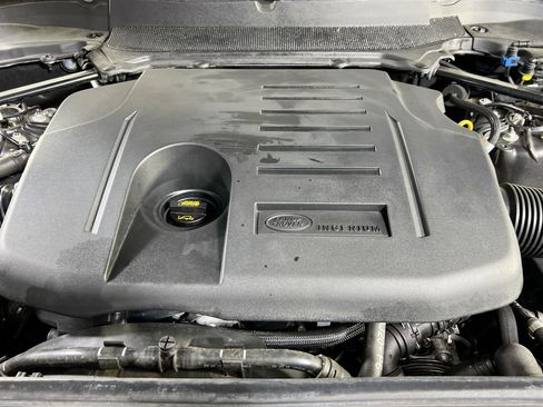 Used 2023 Land Rover Discovery HSE R-Dynamic image 31