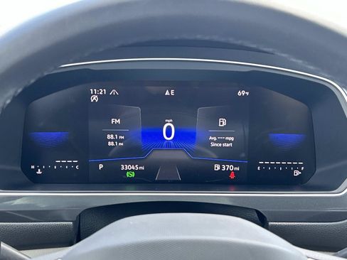 Certified 2024 Volkswagen Tiguan SE R-Line AWD/4WD image 25
