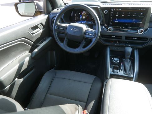 Used 2023 Chevrolet Colorado Trail Boss w/ Technology Package image 9