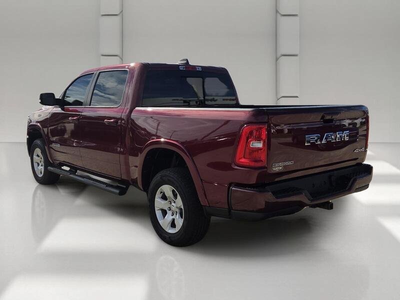 Used 2025 RAM 1500 Big Horn AWD/4WD image 3