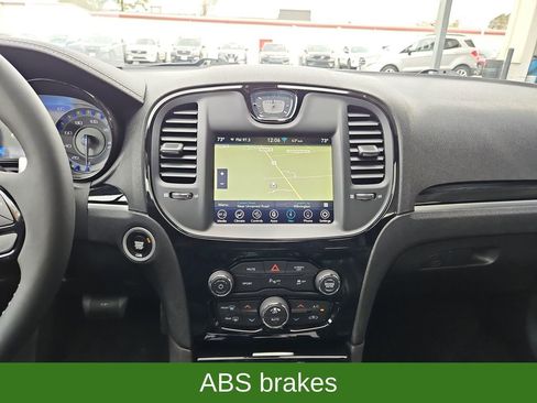Used 2023 Chrysler 300 S image 16