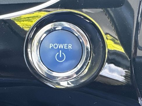 Used 2019 Toyota Prius XLE w/ Advanced Technology Package AWD/4WD image 25