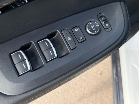 Certified 2025 Acura ADX AWD image 14