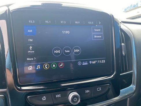 Used 2021 Chevrolet Traverse RS AWD/4WD image 24