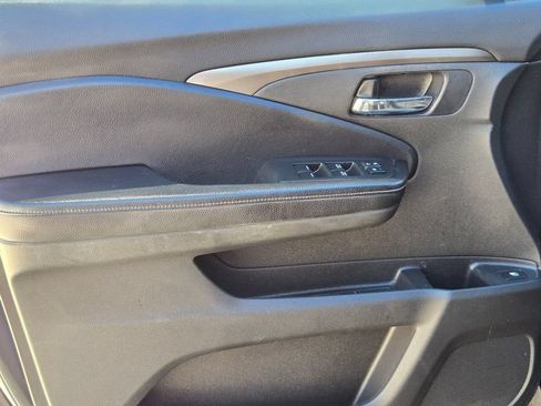 Used 2019 Honda Ridgeline RTL image 11