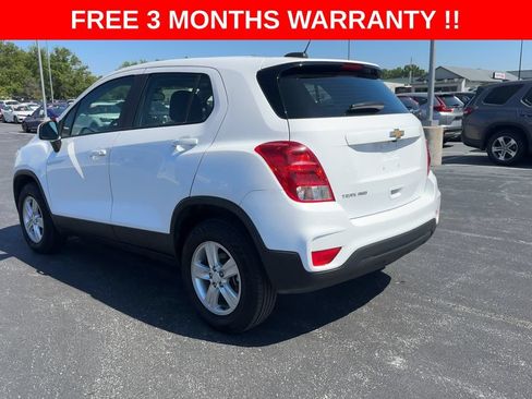 Used 2017 Chevrolet Trax LS AWD/4WD image 6