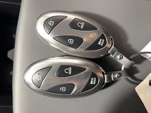 New 2026 Hyundai Santa Fe SE image 26