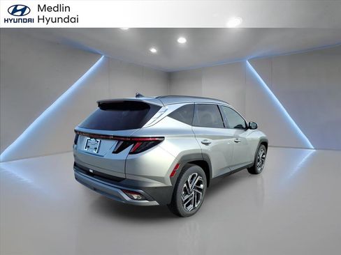 New 2026 Hyundai Tucson Limited image 3