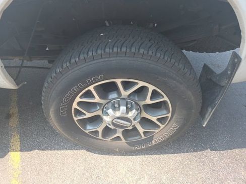 Used 2014 Ford F350 XL w/ Power Equipment Group AWD/4WD image 12