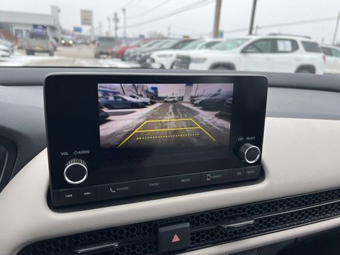 Used 2024 Honda HR-V LX image 13