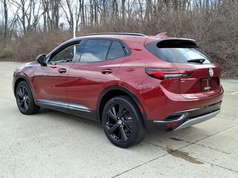 Used 2023 Buick Envision Essence w/ Sport Touring Package image 5