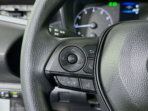 Used 2023 Toyota Corolla LE image 16