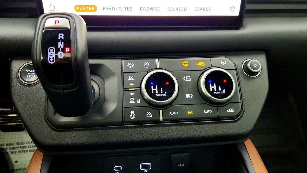 Used 2023 Land Rover Defender 110 X AWD/4WD image 19
