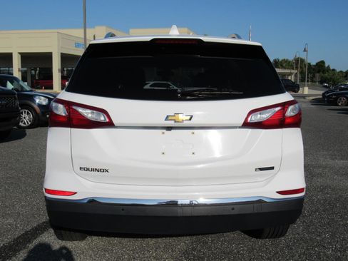 Used 2018 Chevrolet Equinox Premier FWD image 6