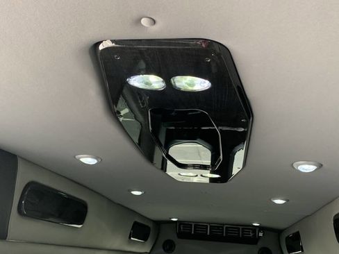 Used 2024 Mercedes-Benz Sprinter 3500 image 43