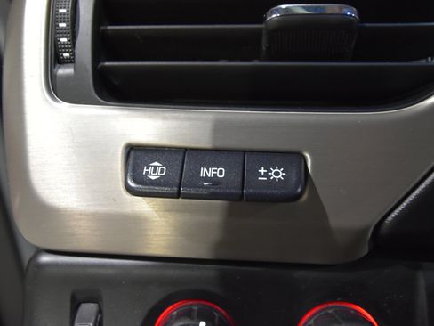 Used 2016 GMC Yukon Denali w/ Open Road Package image 19