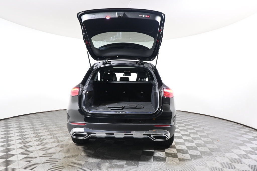 Certified 2026 Mercedes-Benz GLC 300 4MATIC image 33