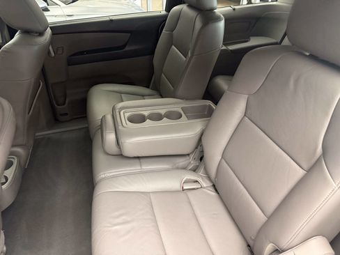 Used 2013 Honda Odyssey Touring image 26