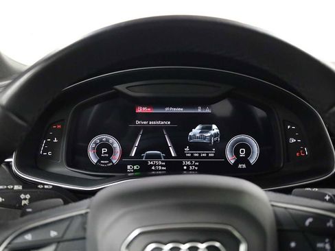 Used 2022 Audi Q7 Premium w/ Convenience Package image 22