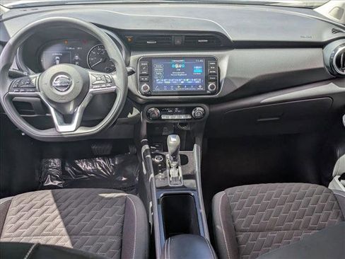 Certified 2021 Nissan Kicks SV FWD image 16