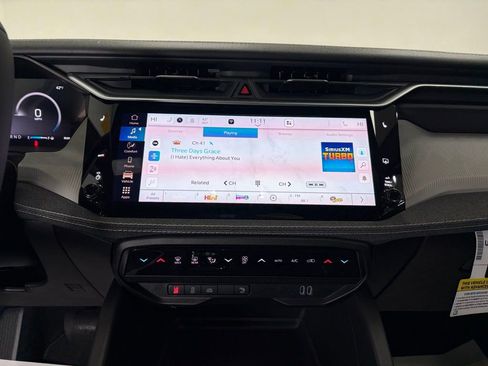 New 2026 Jeep Cherokee Laredo image 12