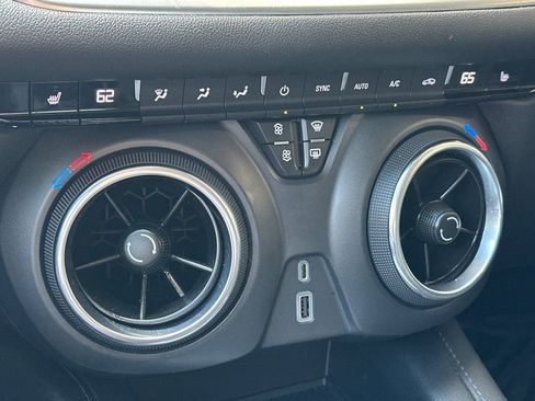 Certified 2020 Chevrolet Blazer LT FWD image 27