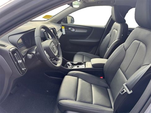 New 2026 Volvo XC40 B5 Plus w/ Protection Package Premier image 11