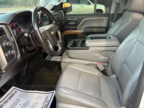 Used 2018 Chevrolet Silverado 1500 LTZ w/ Sport Package AWD/4WD image 27