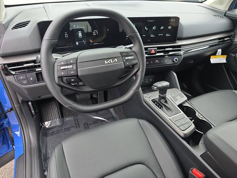 New 2026 Kia Sportage EX image 17